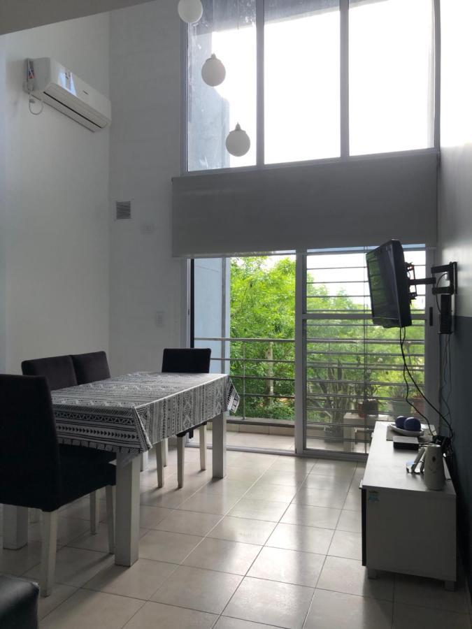 شقة El Depto Tipo Duplex Pleno Centro Incluye Cochera Consultar Servicio De Parking مونتي غراندي المظهر الخارجي الصورة