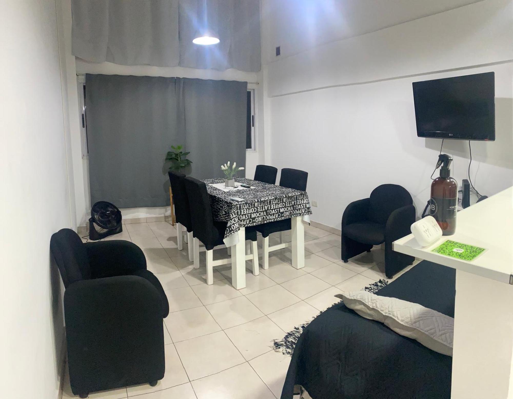 شقة El Depto Tipo Duplex Pleno Centro Incluye Cochera Consultar Servicio De Parking مونتي غراندي المظهر الخارجي الصورة